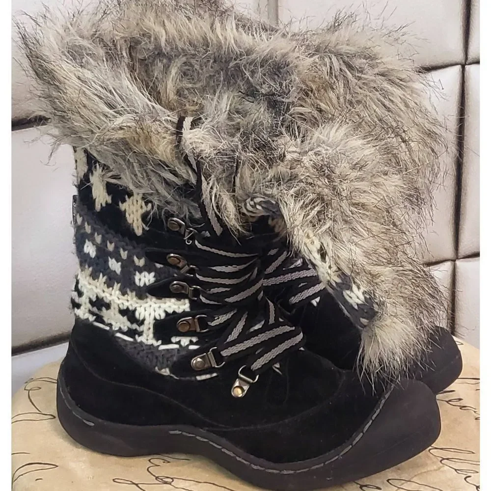 Muk Luks snow boots - Picture 2 of 11